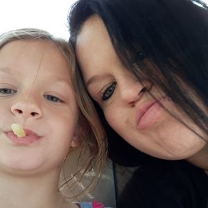 Meet your Posher, Carey